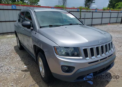 2014 Jeep Compass Sport z USA, uszkodzony, nr VIN 1C4NJCBA0ED727861